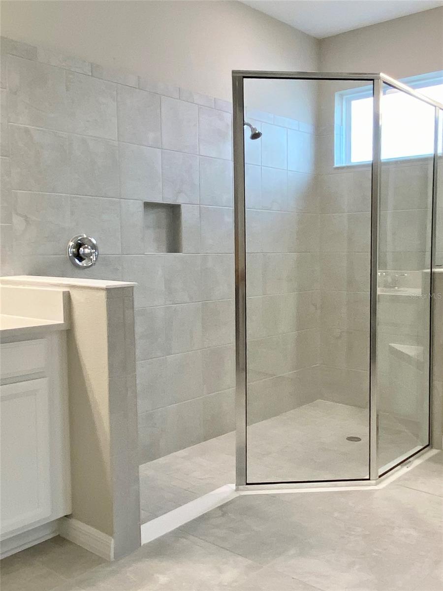 33879 ASTORIA CIR — photo 36