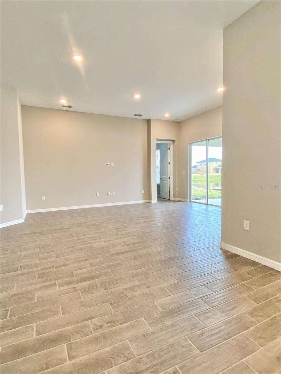 33879 ASTORIA CIR — photo 28
