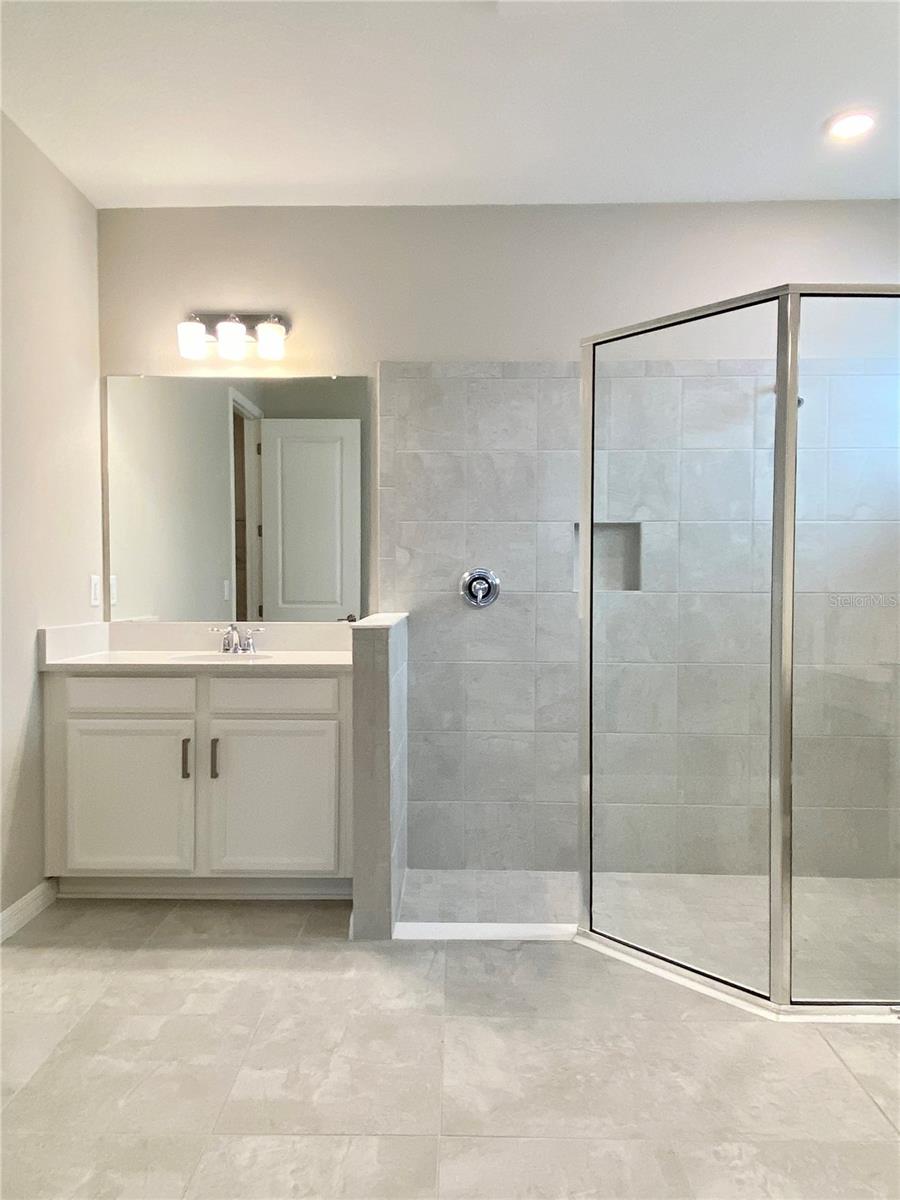 33879 ASTORIA CIR — photo 40