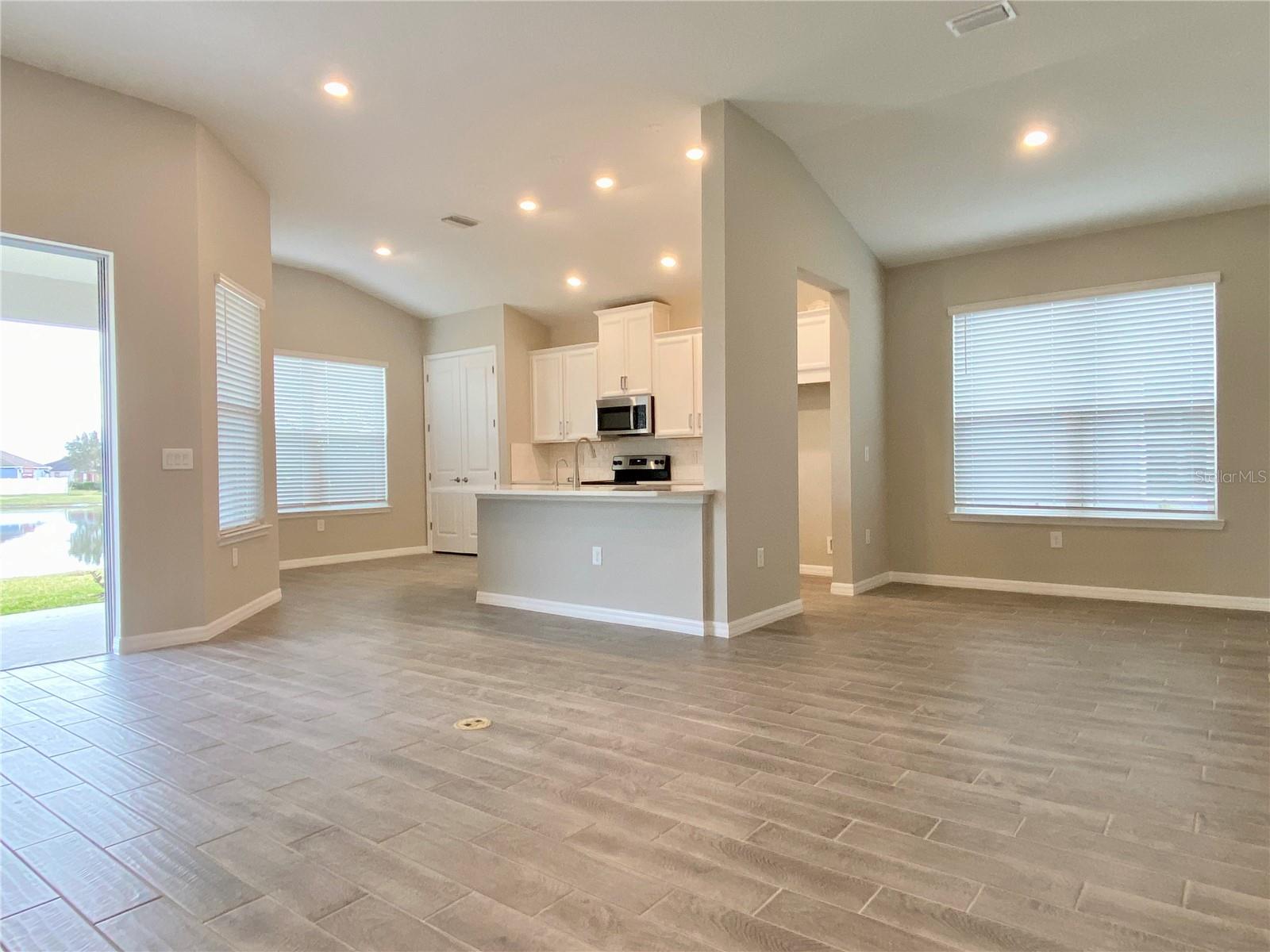33879 ASTORIA CIR — photo 15