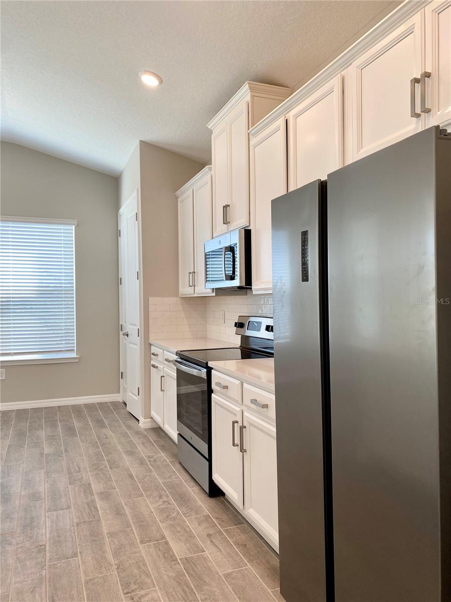 33879 ASTORIA CIR — photo 6