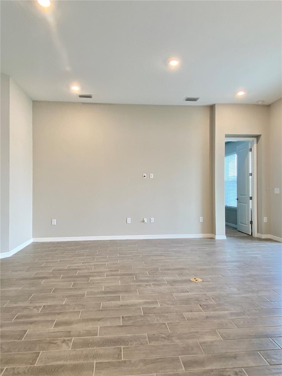 33879 ASTORIA CIR — photo 29