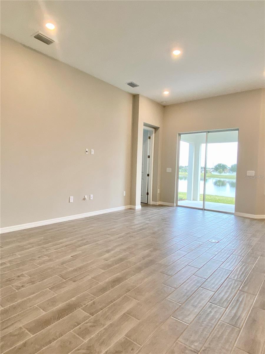 33879 ASTORIA CIR — photo 25