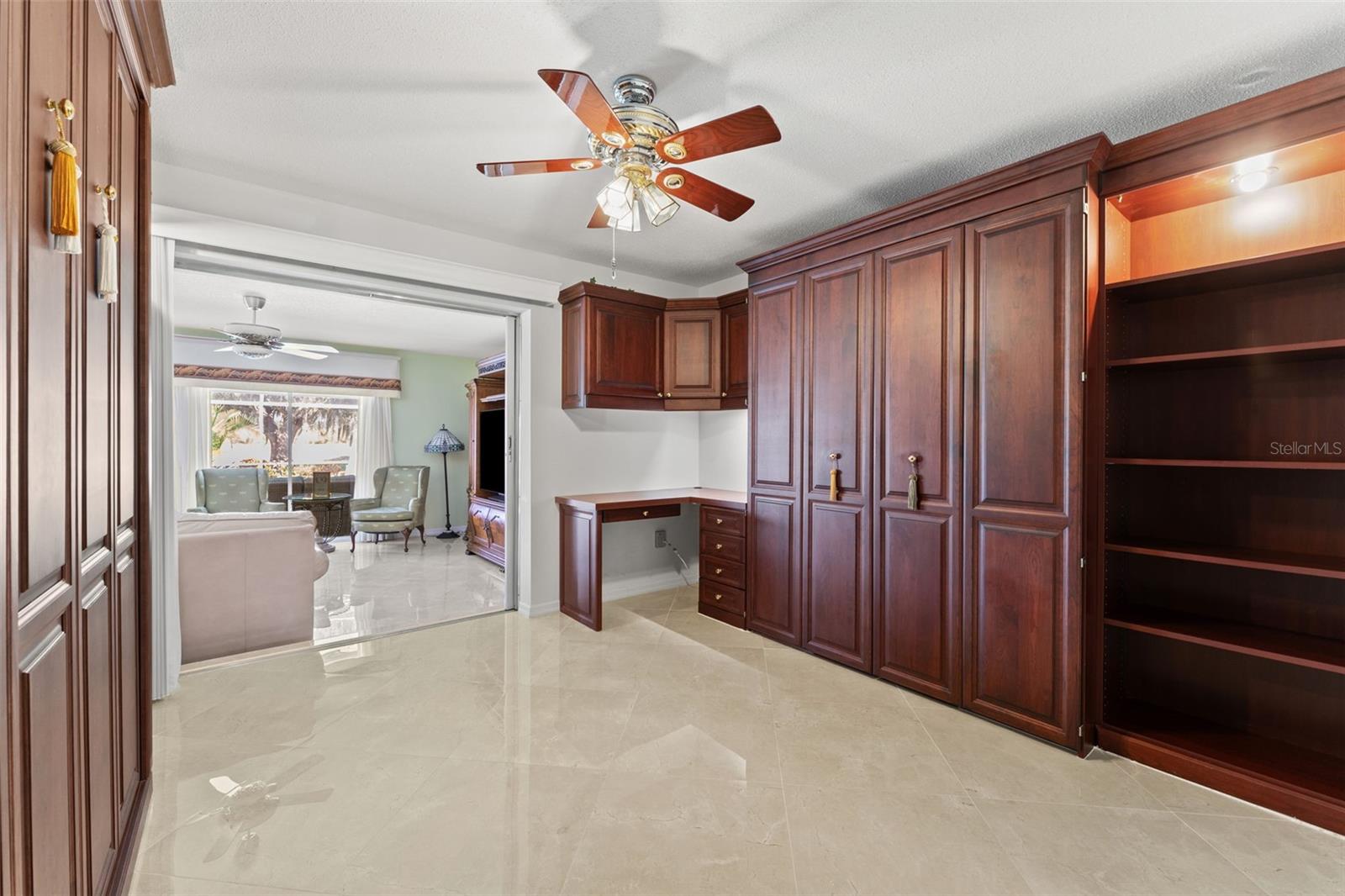966 N DORAL LN — photo 45
