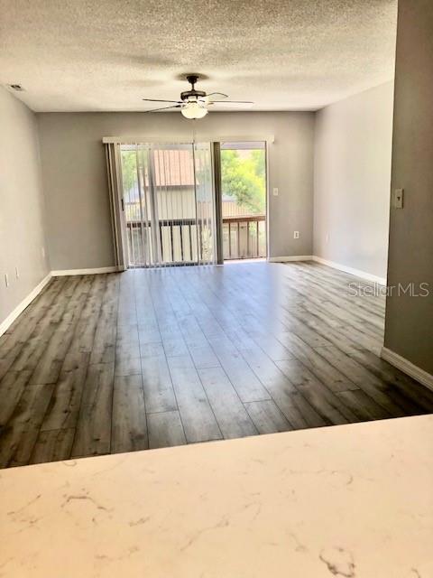 2717 HIDDEN LAKE BLVD #C — photo 3