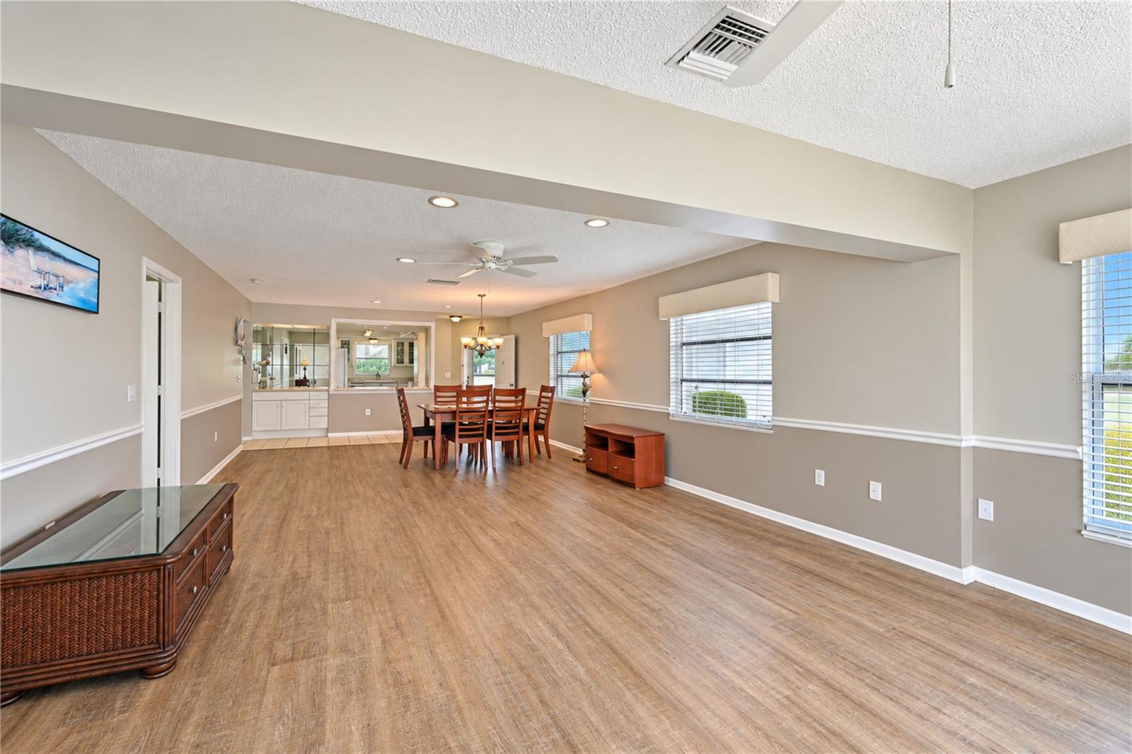4605 LEXINGTON CIR — photo 19
