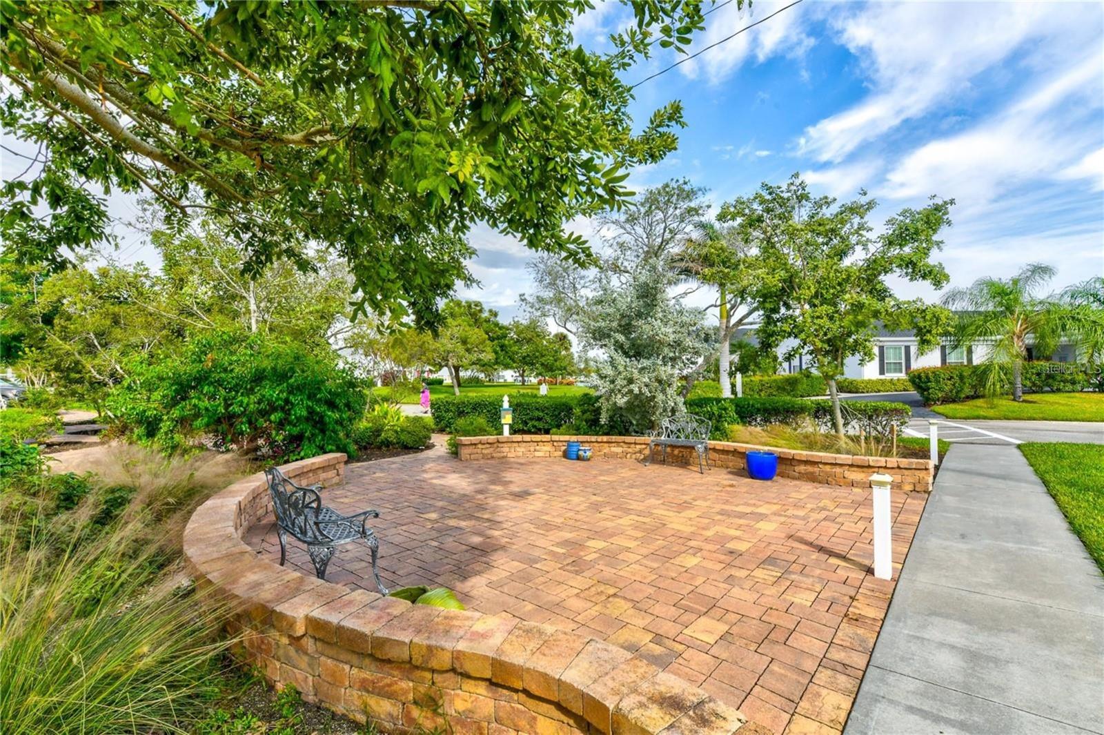 4605 LEXINGTON CIR — photo 49