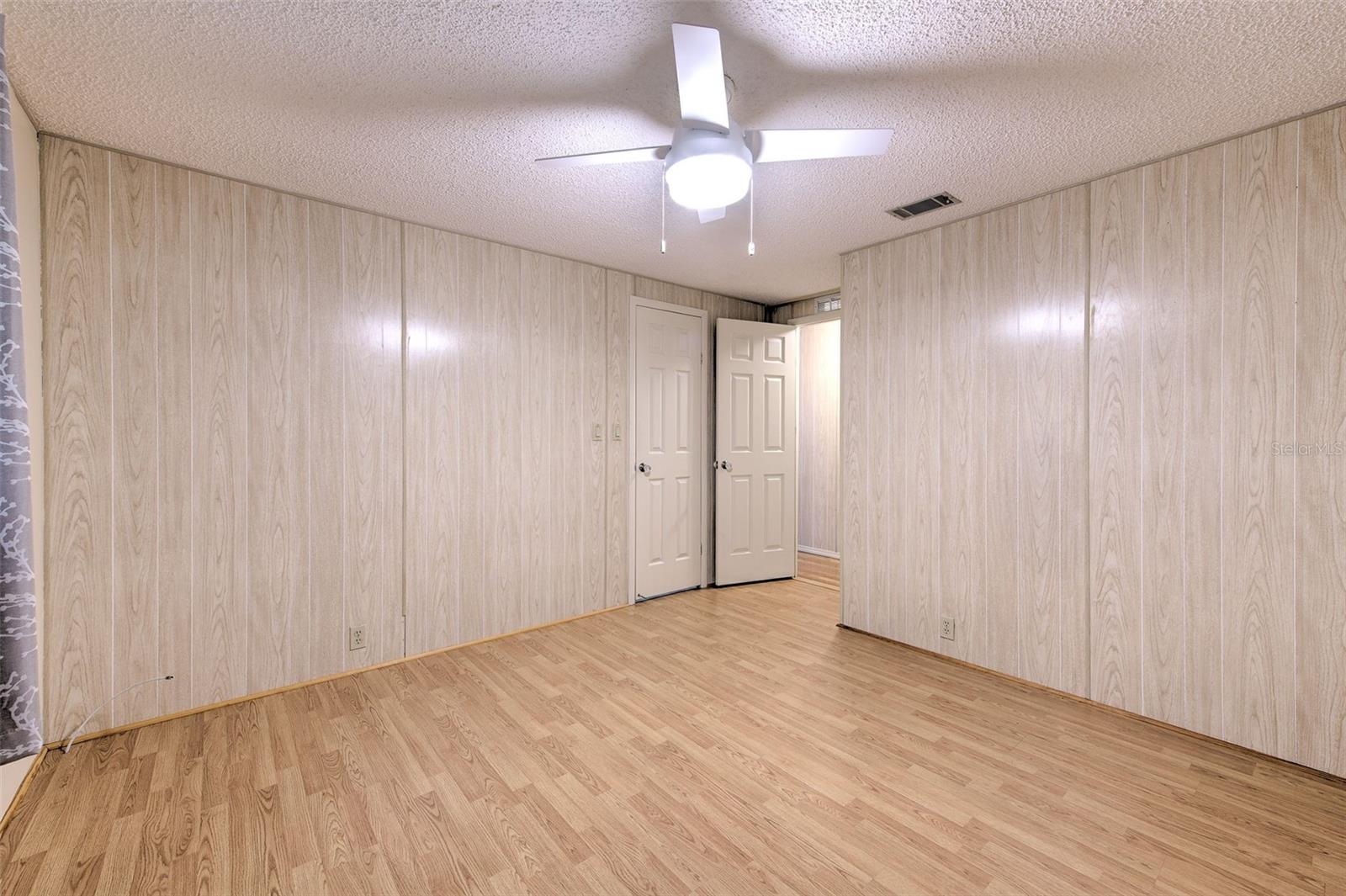 35207 MAKENZIE ST — photo 42