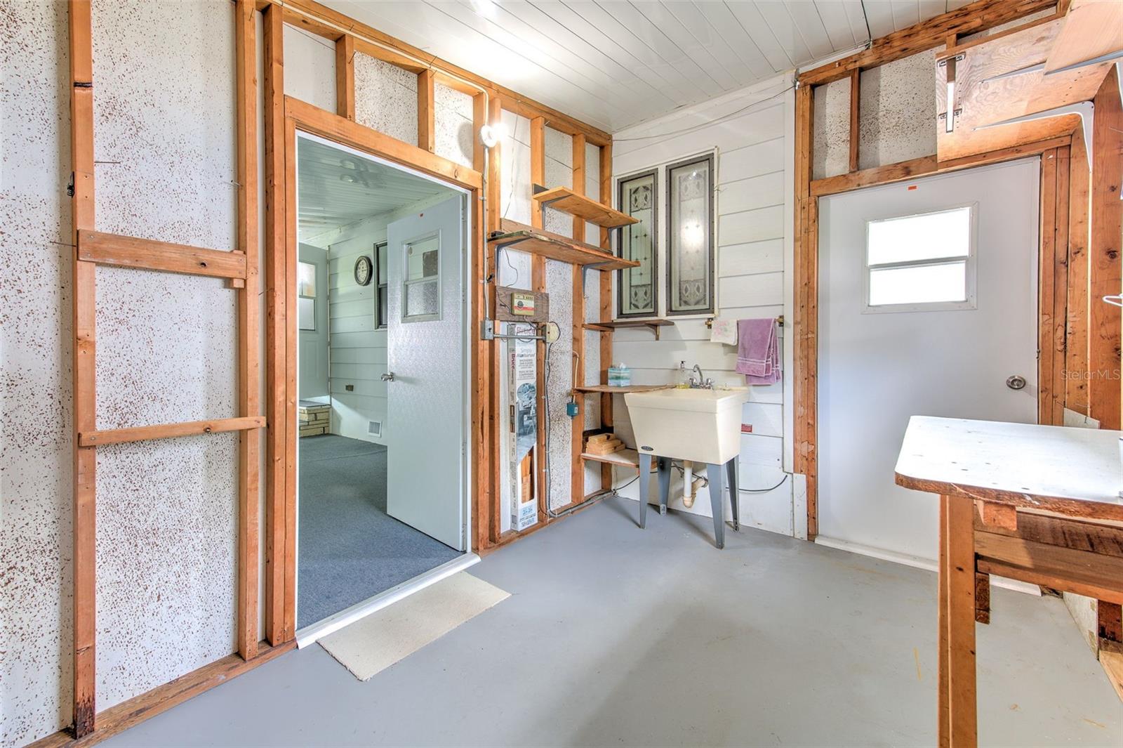35207 MAKENZIE ST — photo 12