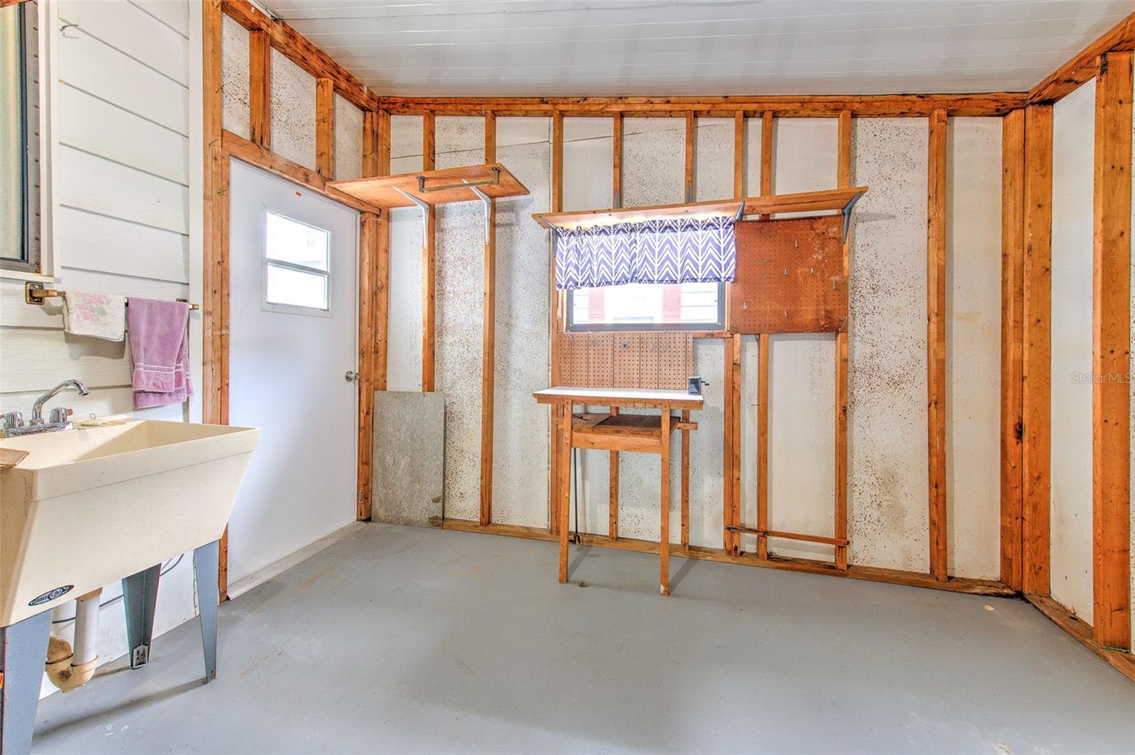 35207 MAKENZIE ST — photo 11