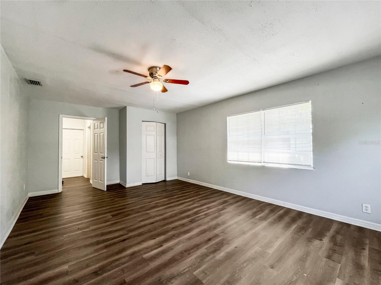 4523 DOLPHIN DR — photo 8