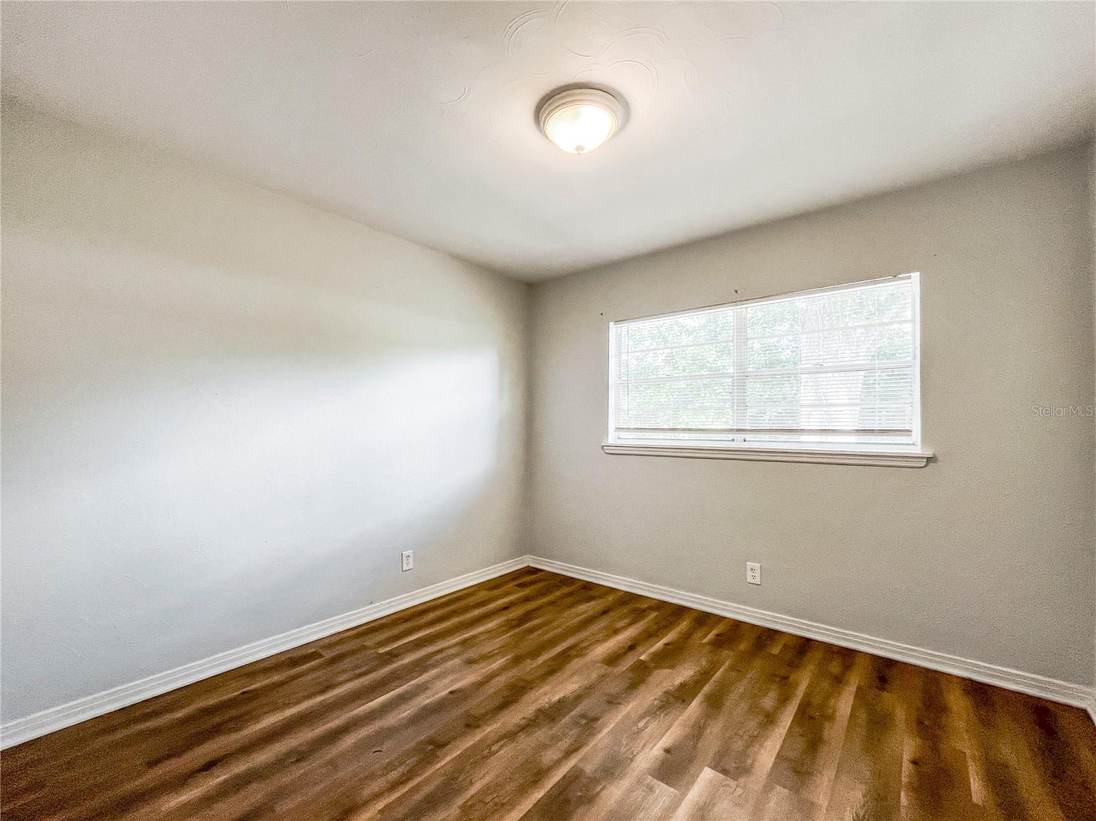 4523 DOLPHIN DR — photo 10