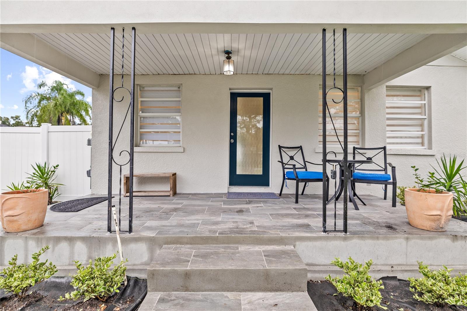 6910 N BREVARD AVE — photo 3