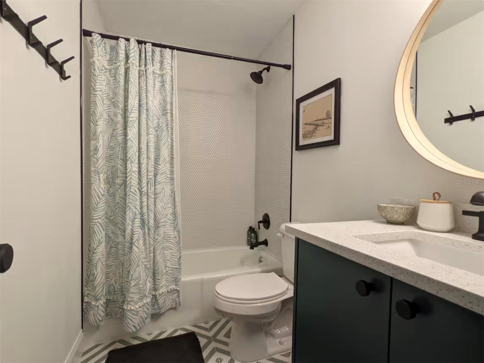 4711 HOLLINGSWORTH AVE — photo 7