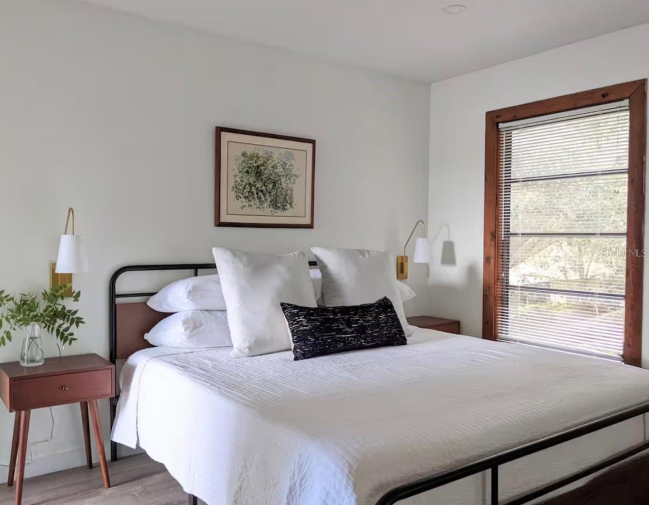 4711 HOLLINGSWORTH AVE — photo 42