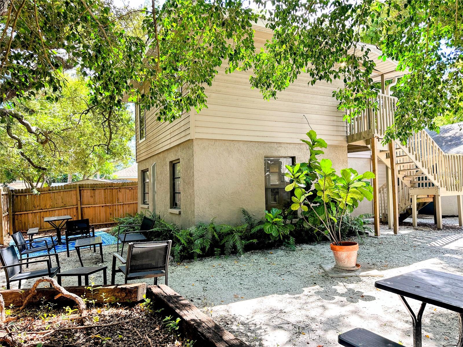 4711 HOLLINGSWORTH AVE — photo 60