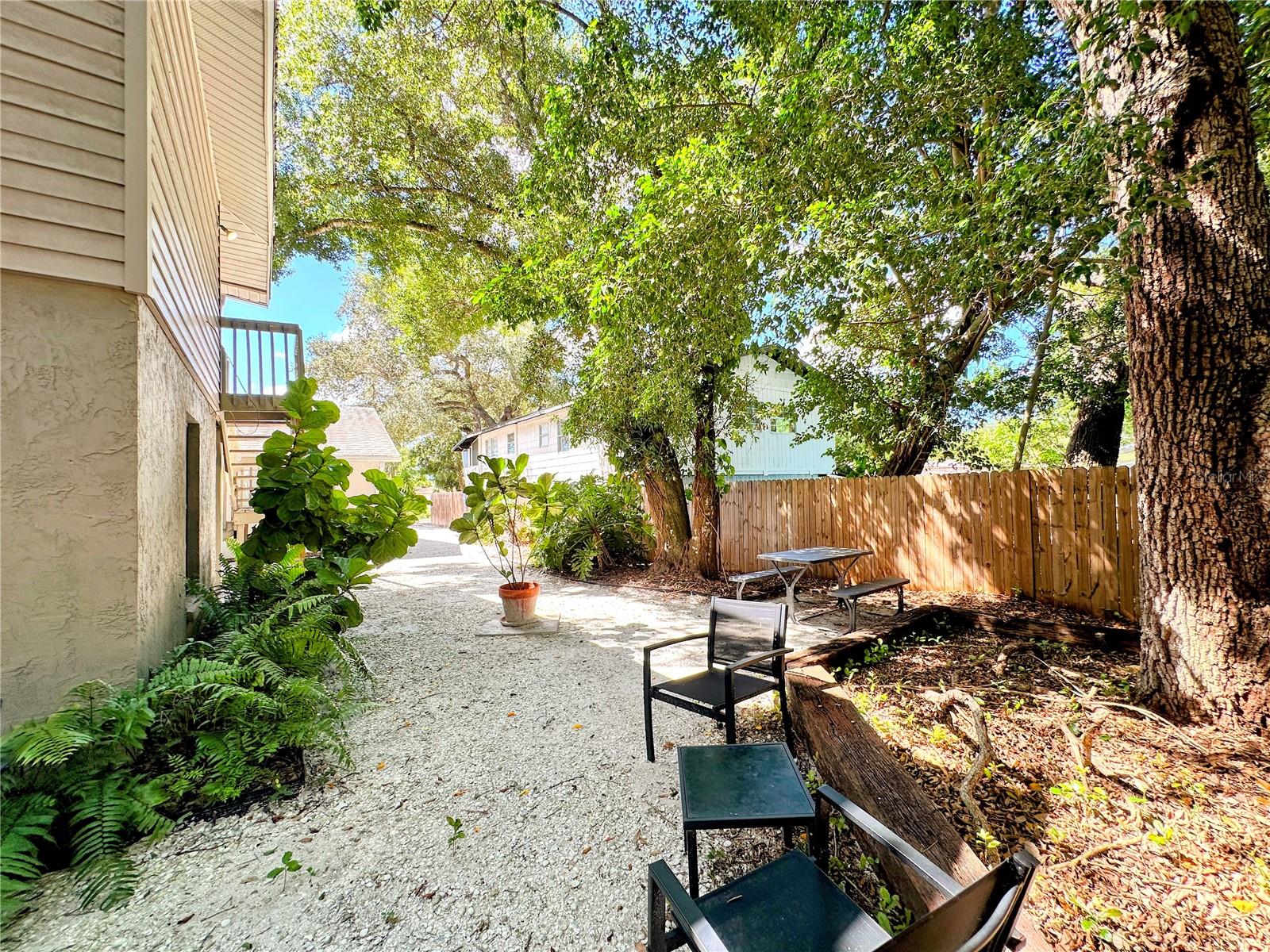 4711 HOLLINGSWORTH AVE — photo 56
