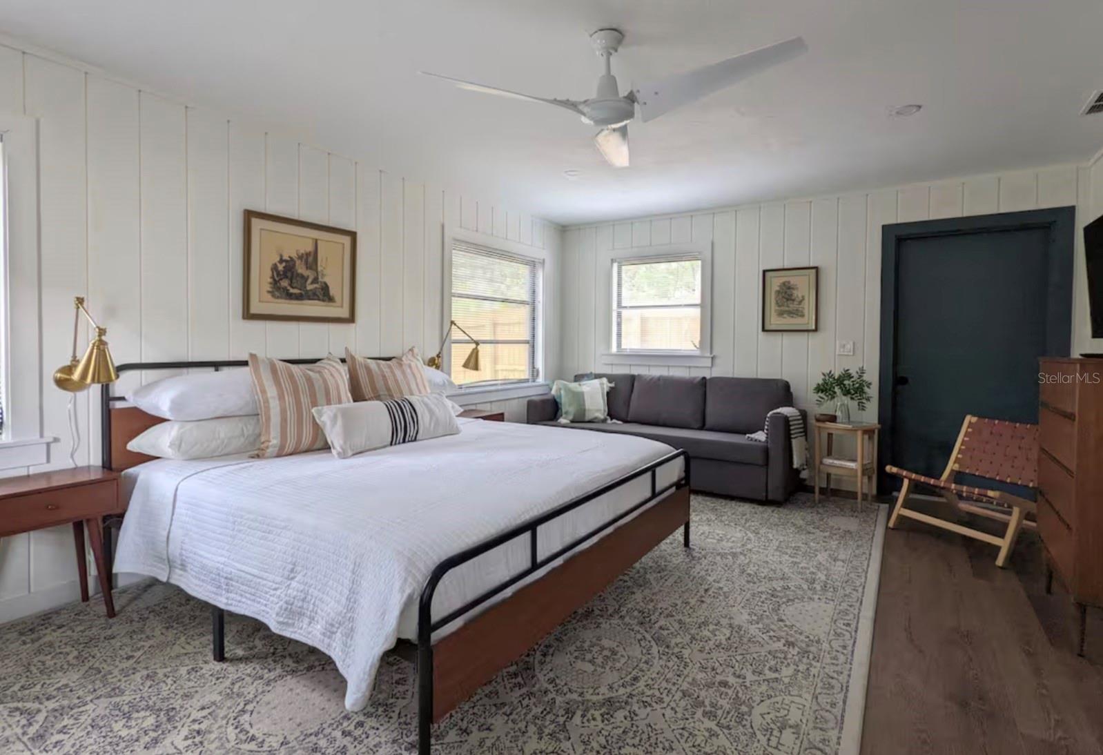 4711 HOLLINGSWORTH AVE — photo 17
