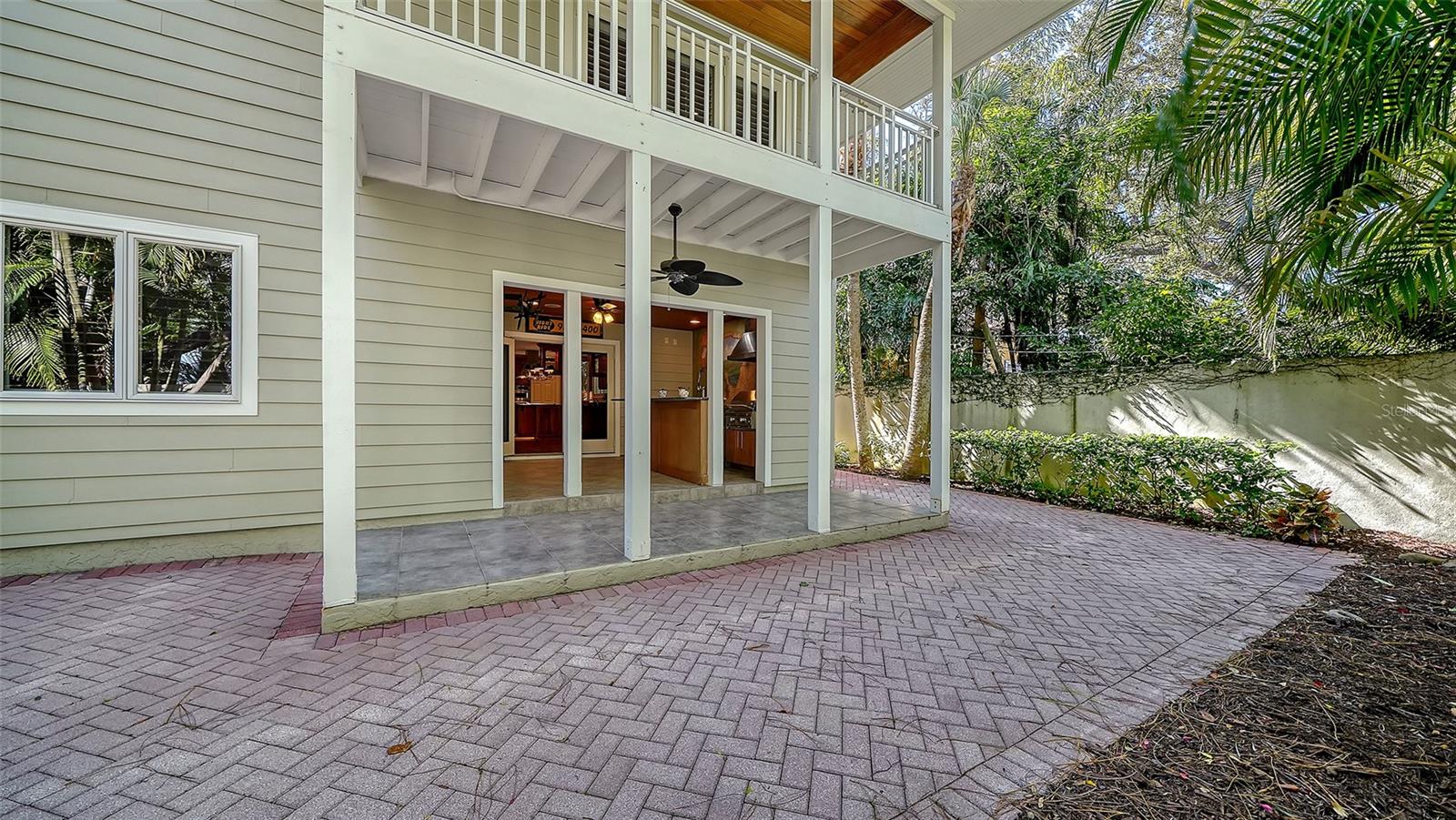 1695 HYDE PARK ST — photo 56
