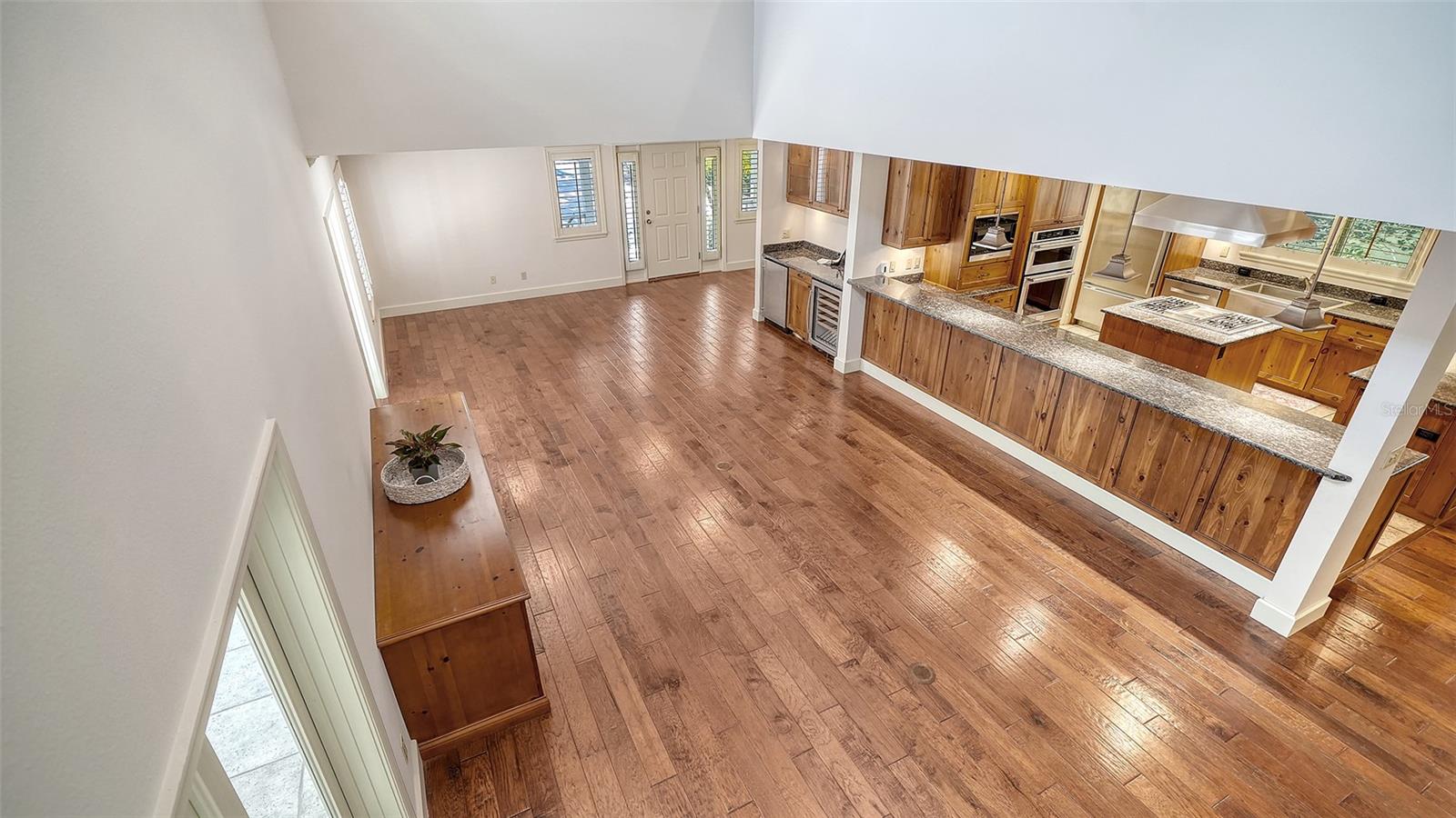 1695 HYDE PARK ST — photo 48
