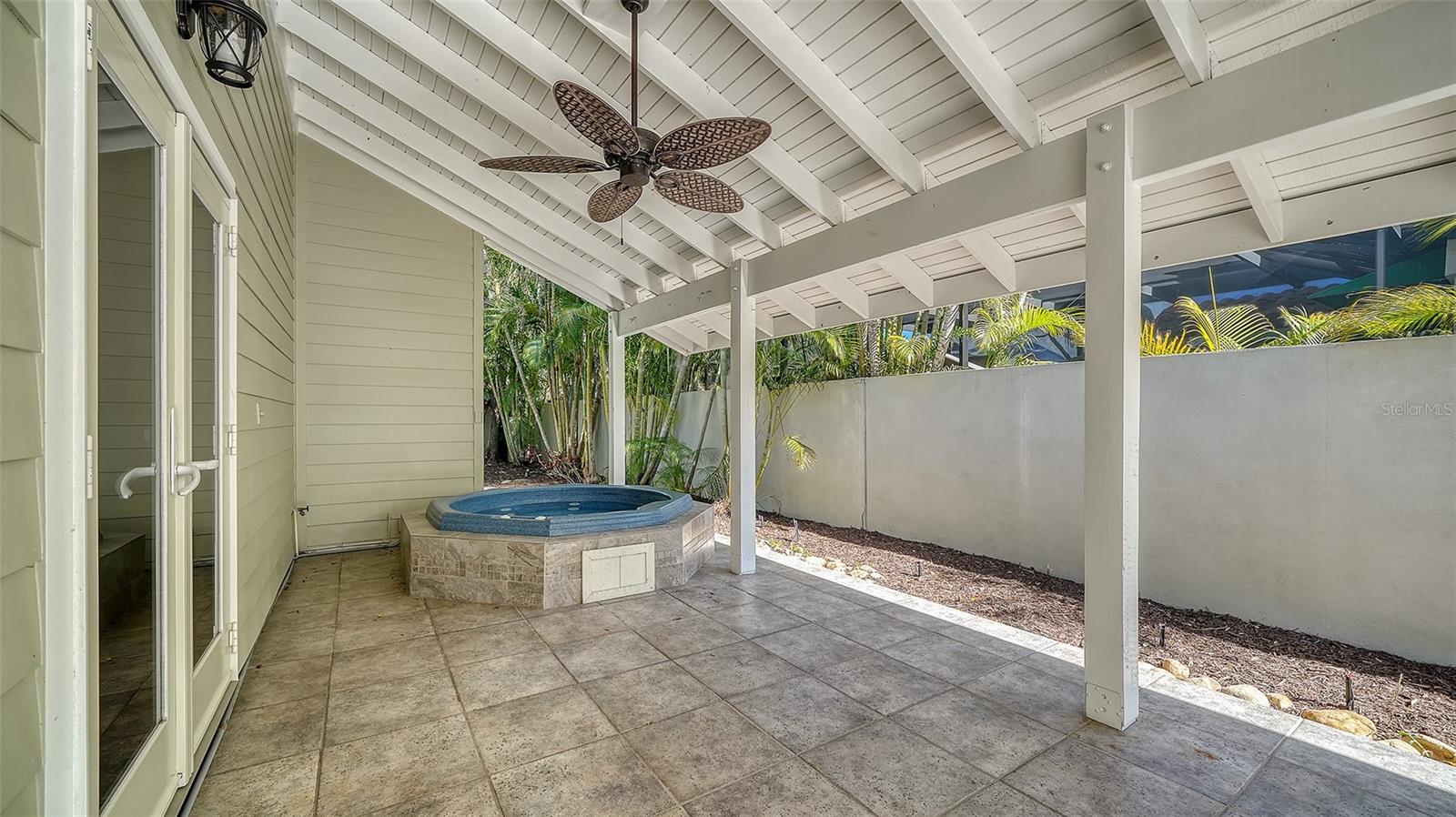 1695 HYDE PARK ST — photo 50