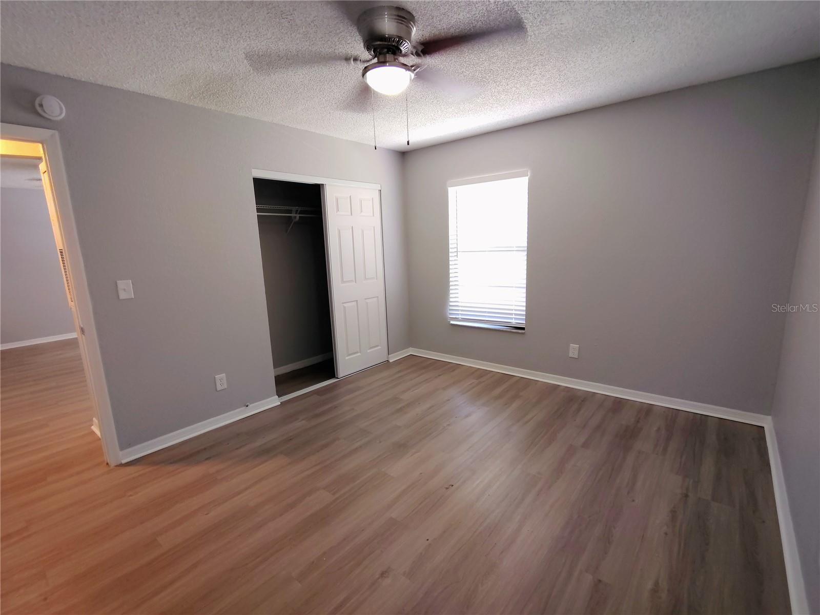 9563 LYNN LN #B — photo 11