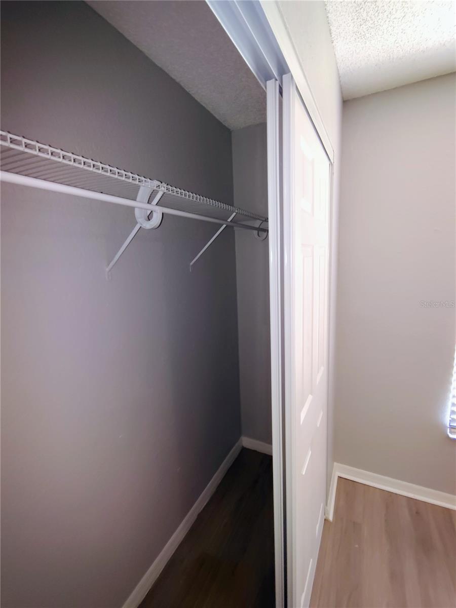 9563 LYNN LN #B — photo 12