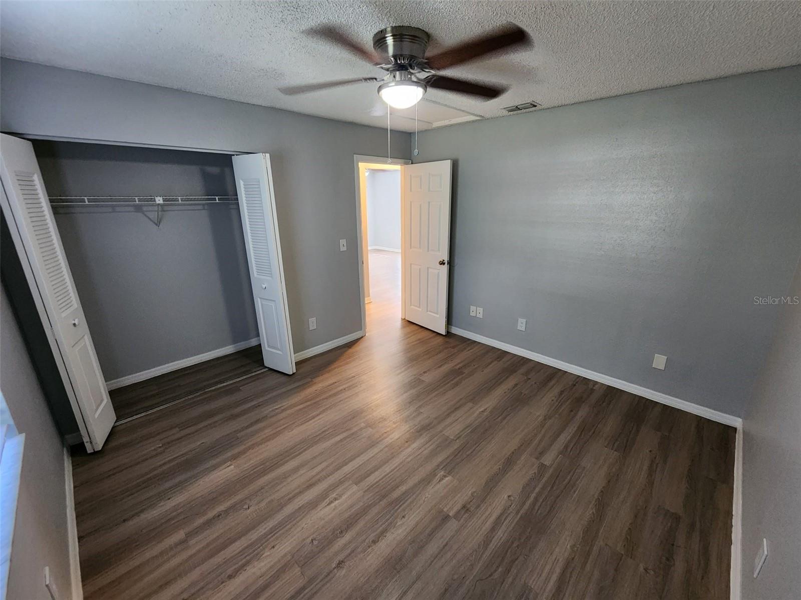 9563 LYNN LN #B — photo 10