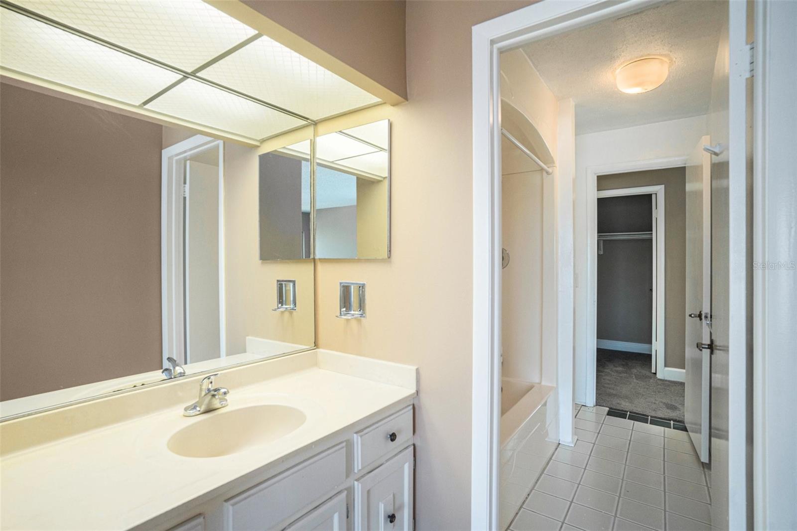 8719 COVE CT #10 — photo 22