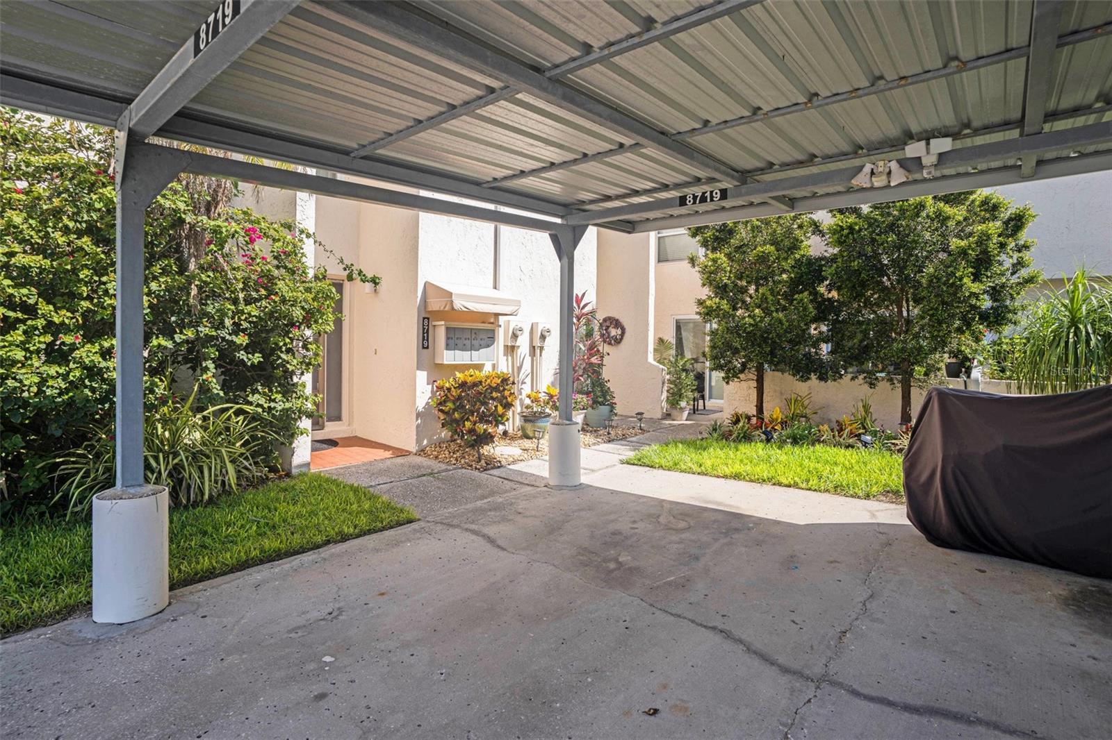 8719 COVE CT #10 — photo 34