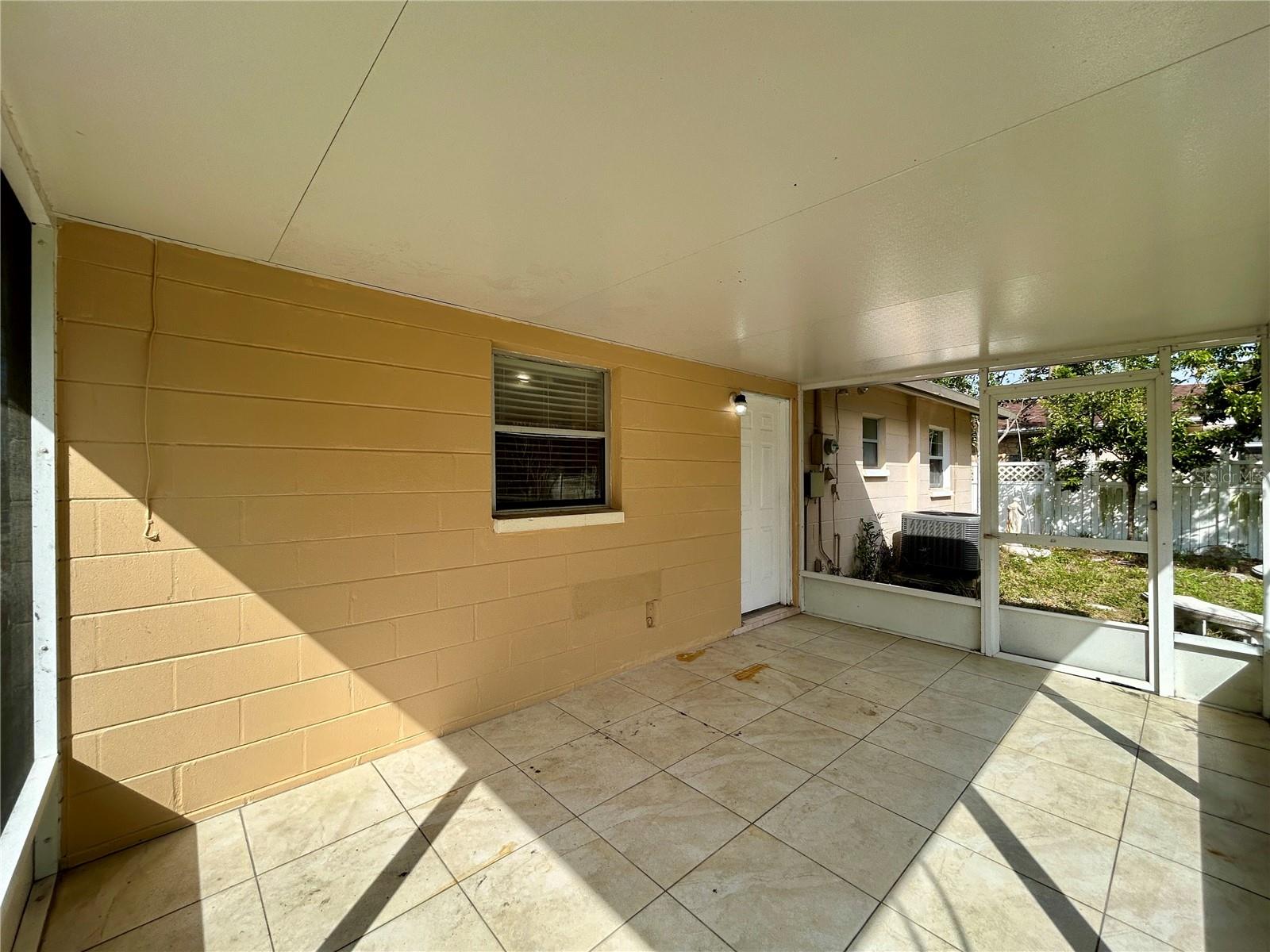 816 62ND AVE NE — photo 16