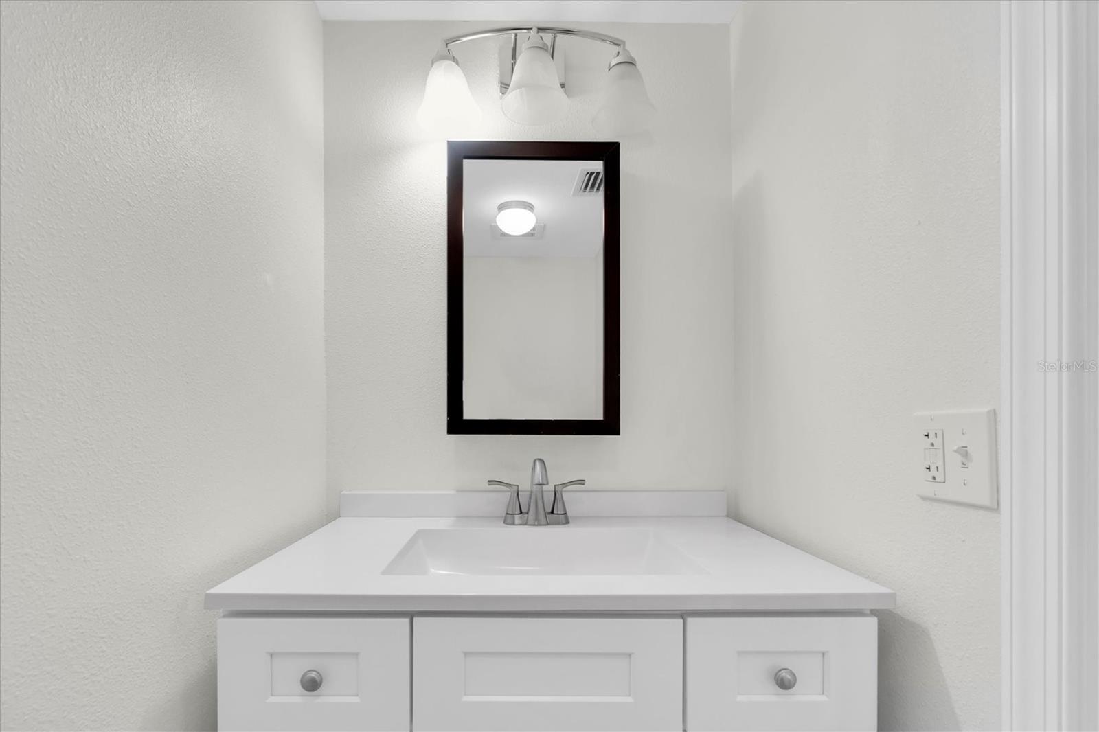 4885 1ST ST NE #106 — photo 32