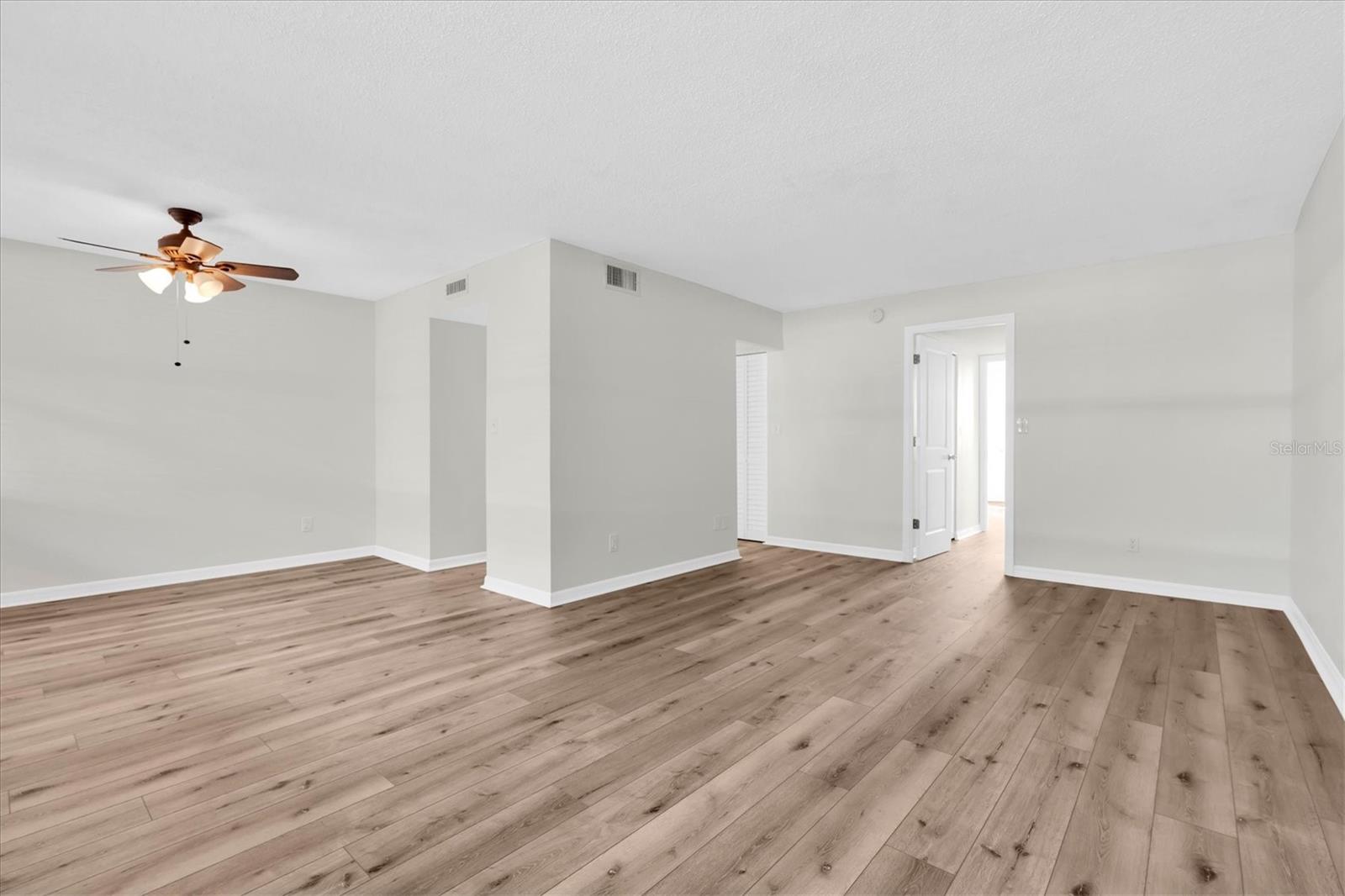 4885 1ST ST NE #106 — photo 21