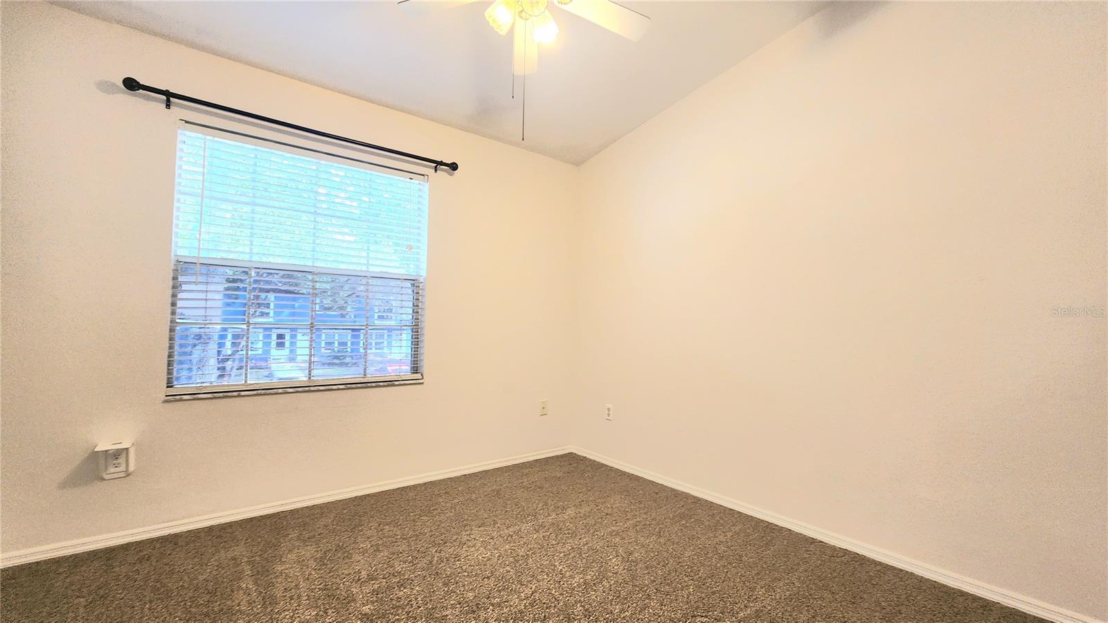 3335 FOX HUNT DR — photo 20