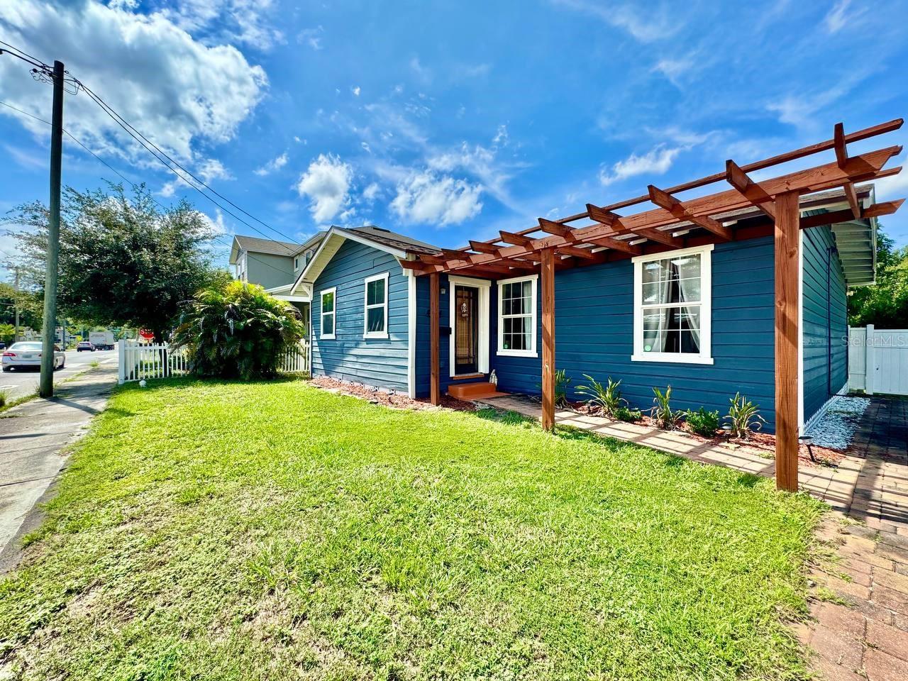 4904 N HIGHLAND AVE — photo 2