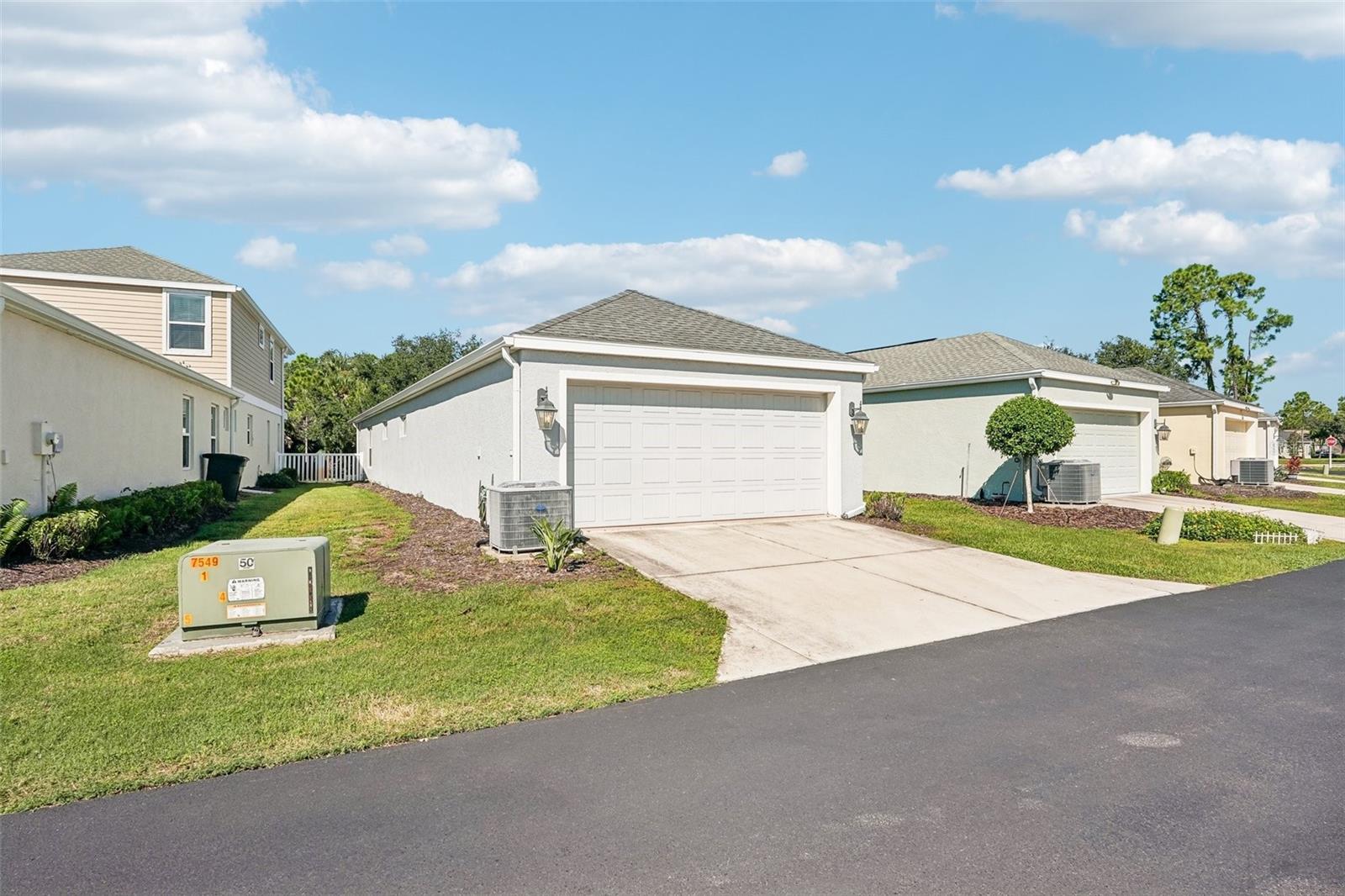 12630 SHIMMERING OAK CIR — photo 20