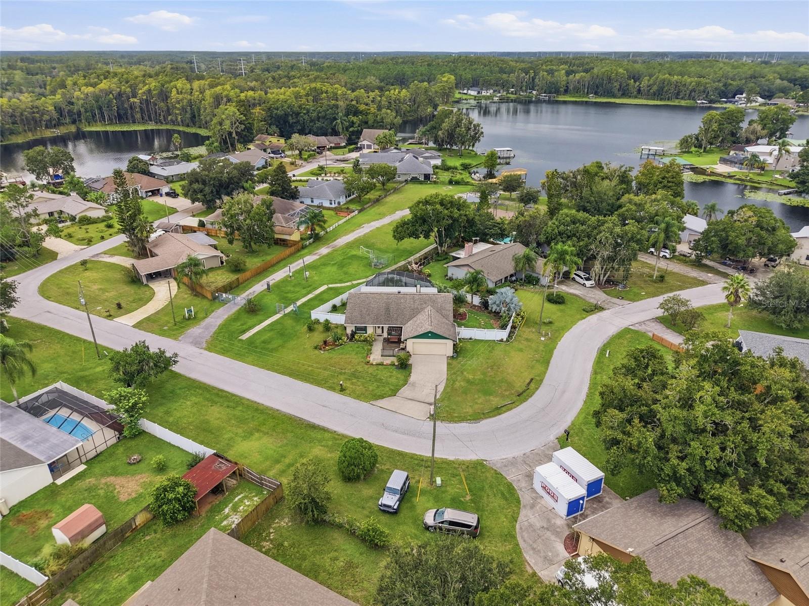 3179 LAKE SAXON DR — photo 42
