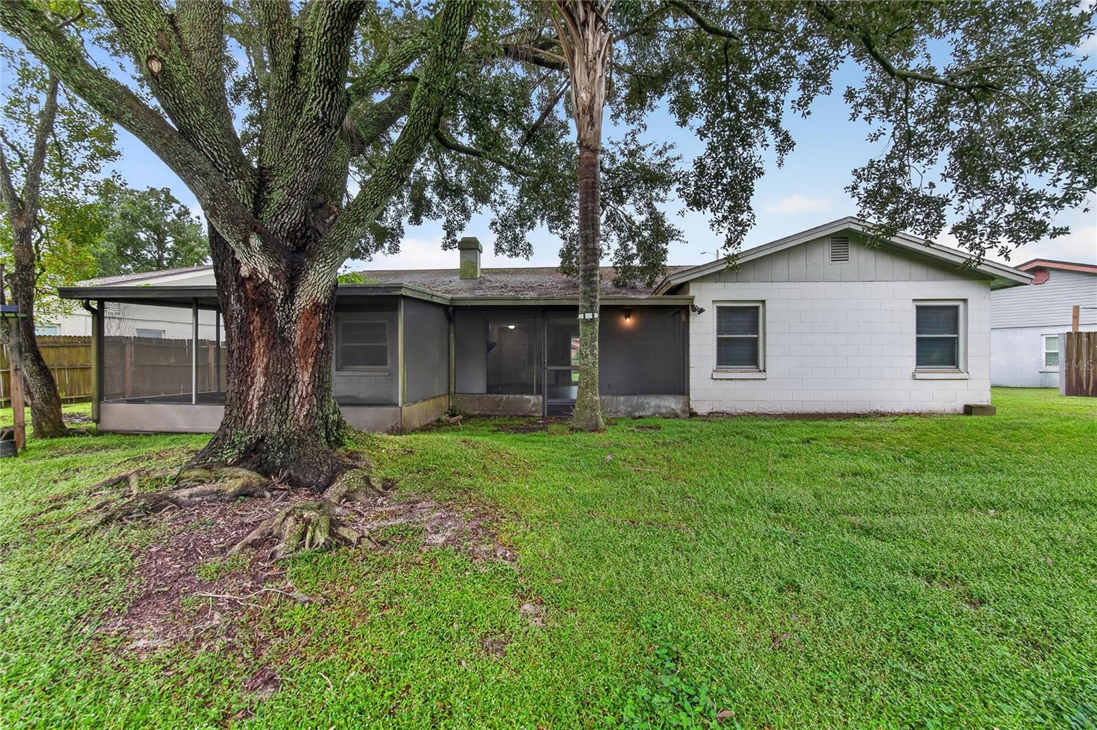 629 STILLVIEW CIR — photo 56