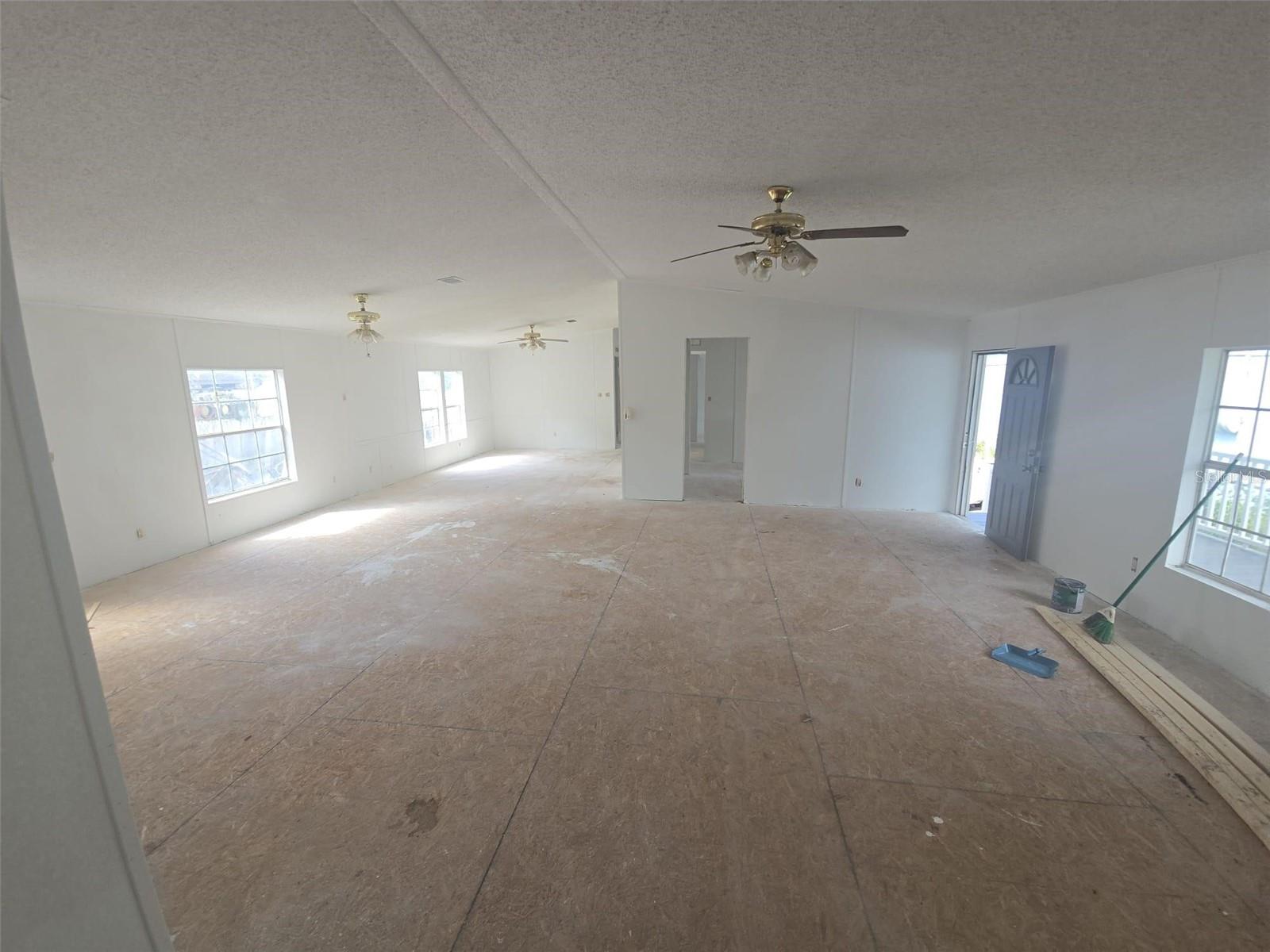 10012 INDIANA ST — photo 11