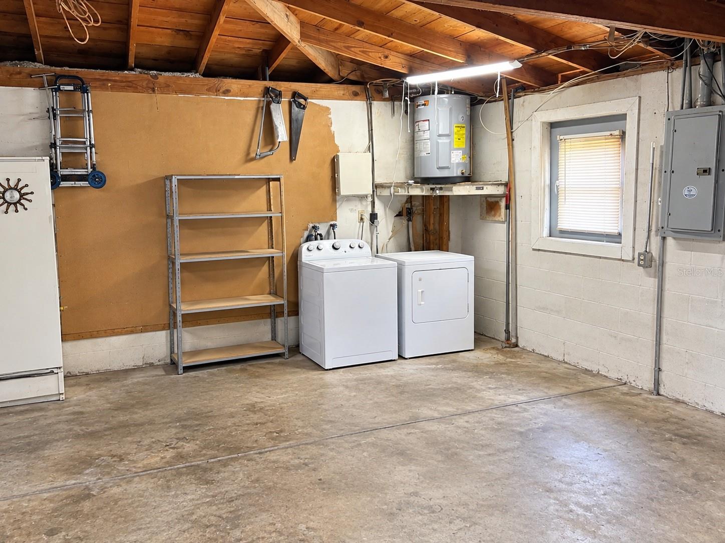9416 PALM AVE — photo 21
