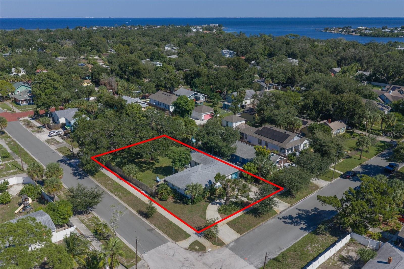 2534 BAYSIDE DR S — photo 3