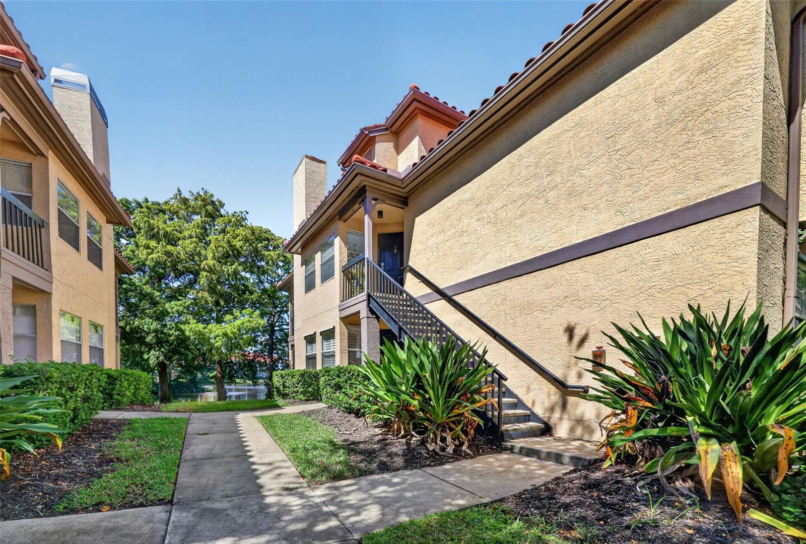 2400 FEATHER SOUND DR #1121 — photo 4