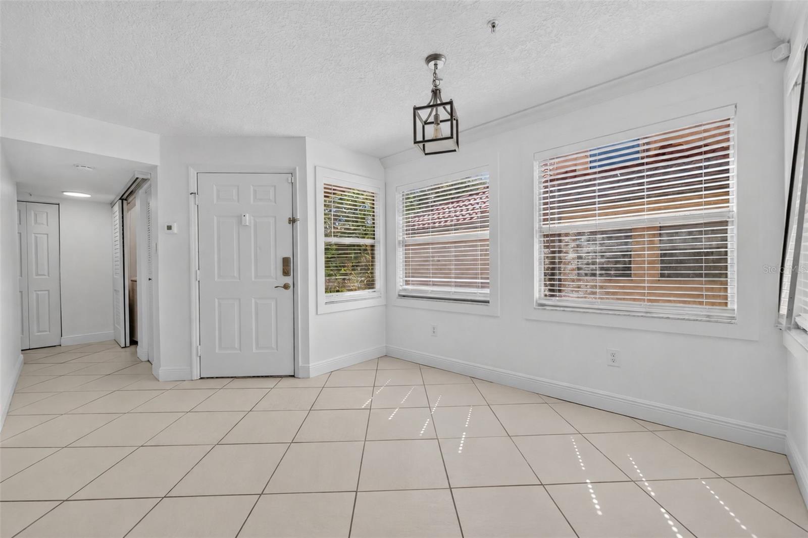 2400 FEATHER SOUND DR #1121 — photo 9