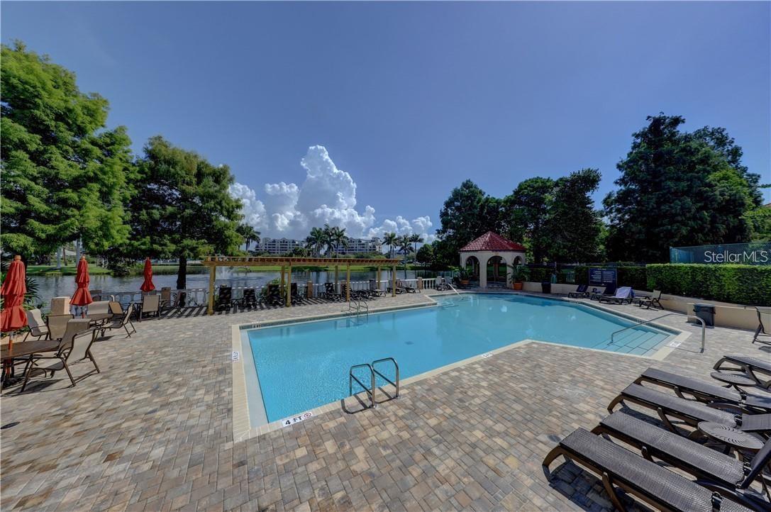 2400 FEATHER SOUND DR #1121 — photo 30