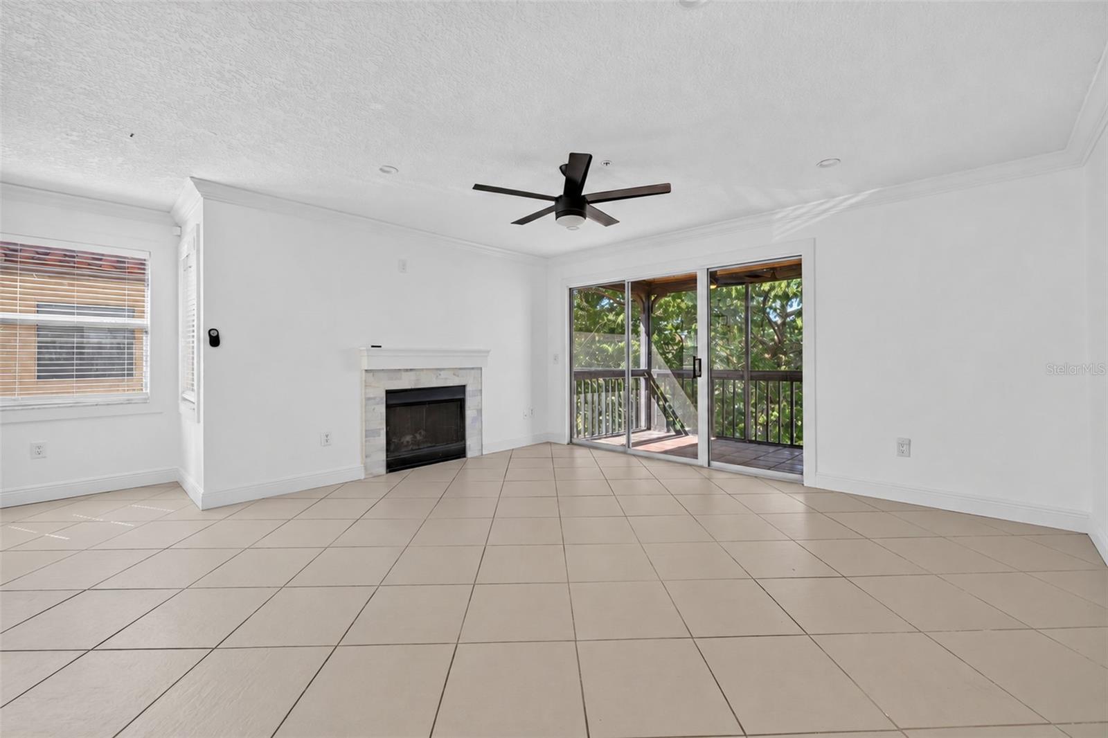 2400 FEATHER SOUND DR #1121 — photo 8