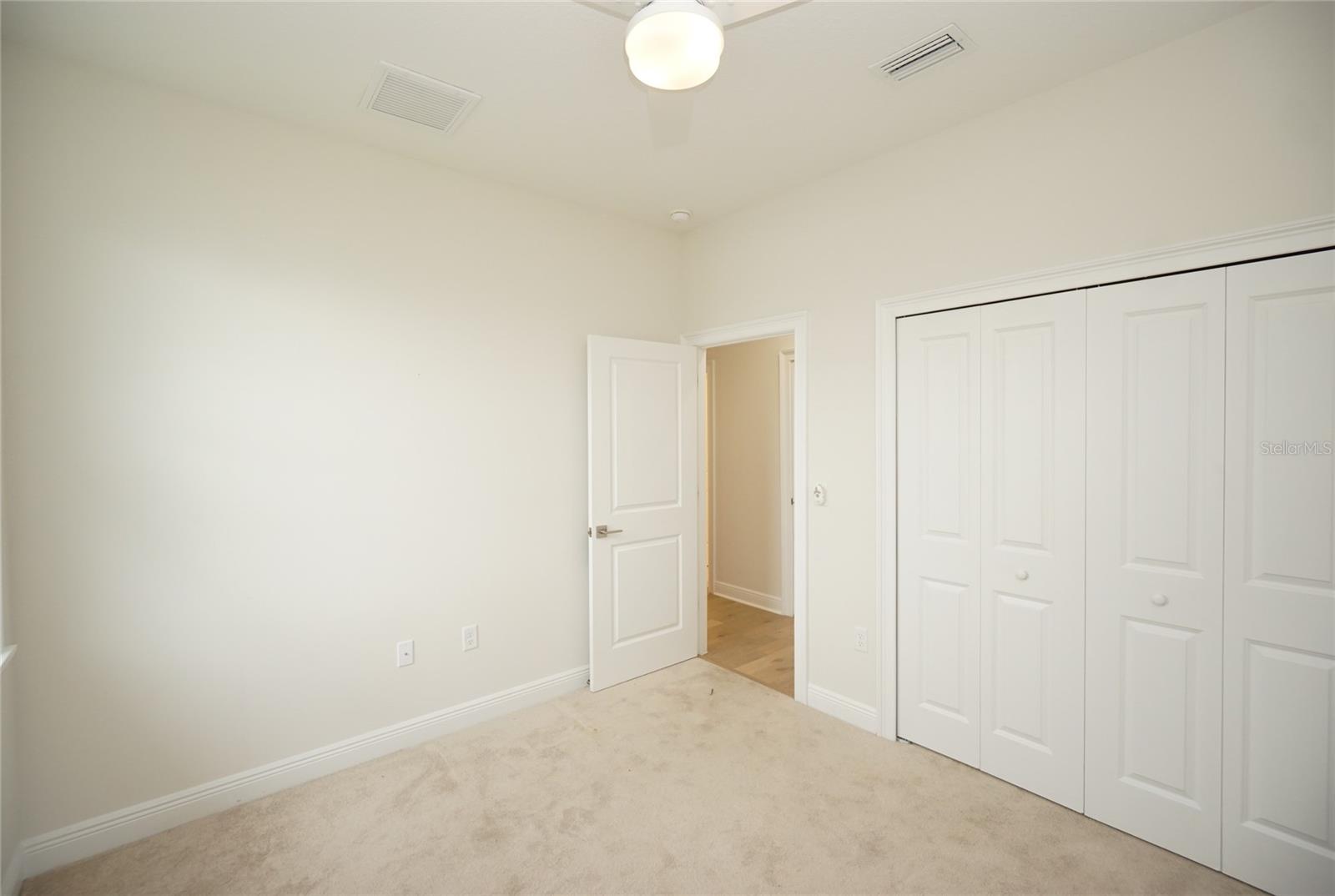 4302 W NORTH B ST #1 — photo 22