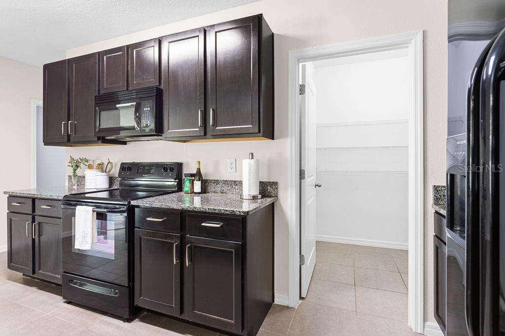 5024 SAN PALERMO DR — photo 22