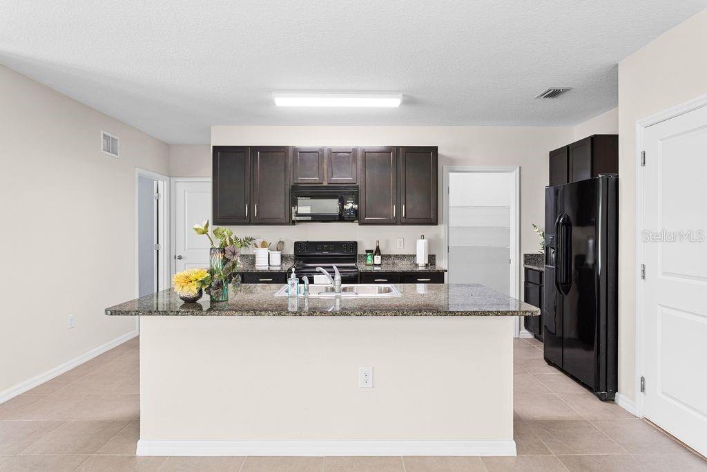 5024 SAN PALERMO DR — photo 19