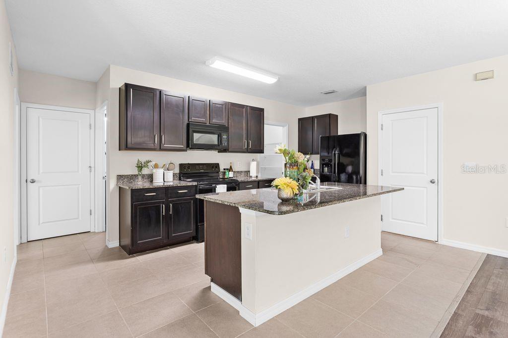 5024 SAN PALERMO DR — photo 18