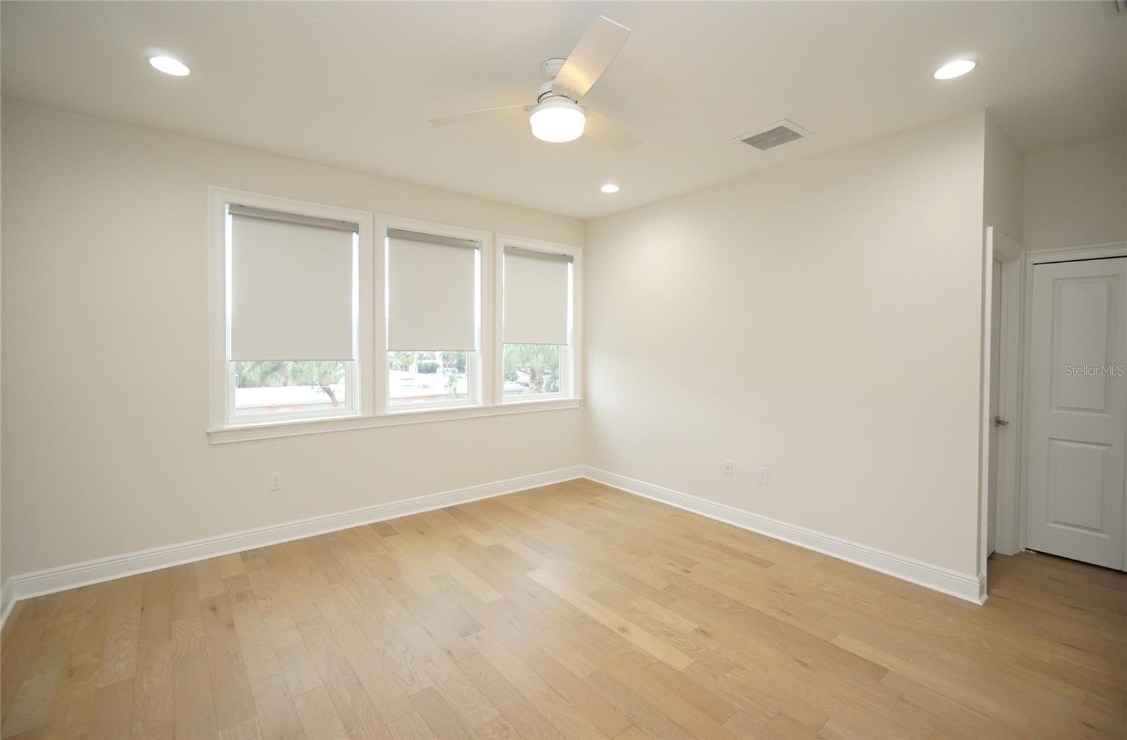 4302 W NORTH B ST #3 — photo 29